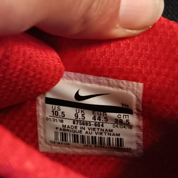 Air Max 90 Ultra 2.0 Essentials 10.5 - Picture 9 of 10